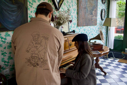 BLEU DE CHINE A CASTAGNA