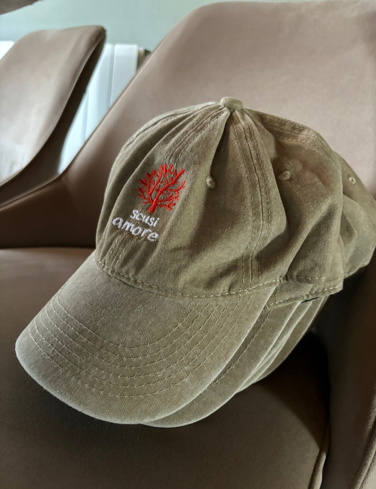 CASQUETTE SCUSI AMORE BEIGE